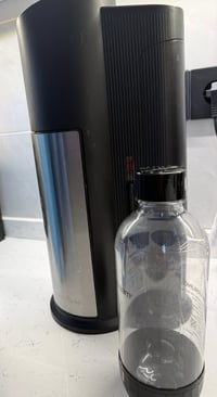 ماكينة صودا • قطعتين • نقص غاز