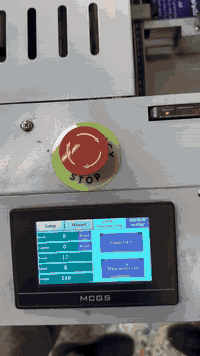 للبيع ماكنة تنمير وتخريم وطوي ( ريكة)
ملائمة للوصولات والبروشورات
اصغر قياس 10 * 10 سانتيم
اكبر كياس 45 * 45 سانتيم
ثخن الورق من 50/g الى 350/g
باقي المواصفات ملحقة بصورة
للاستفسار يرجى الاتصال 
***********
للمعاينة والفحص مطبعة سعد
