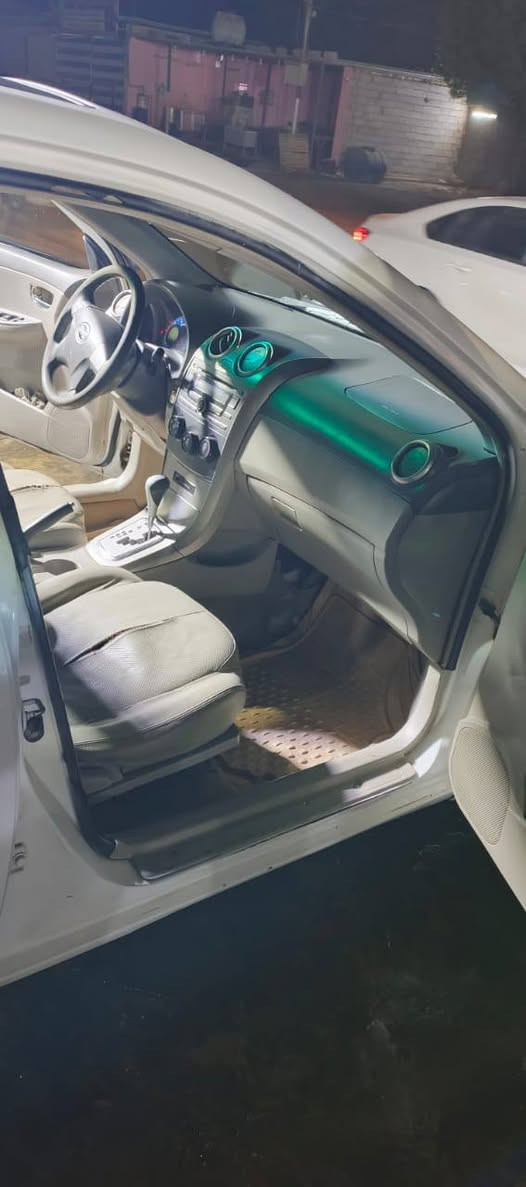 موديل ١٥ كير ومحرك وتبريد كورلا نحلة وبيهة عدسات زنون
رايدهة ٤٧ قفل
بيهة باب وجاملغ الايمن مبدلات لا شواصي ولا شي ***********
رقم انكليزي بغداد بأسمي
