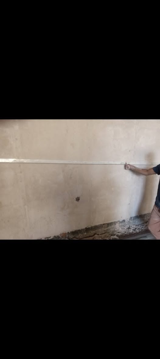 (كادر لبخ من الفلوجه‪(***********)(
سقل ناعم ب 7
لبخ ونثر ب8
لبخ اجراره ب6
تصفير مصاطر ب9
التشميع ب3
جص وبورك ب 6 ونص 

لواجهات قطعي
