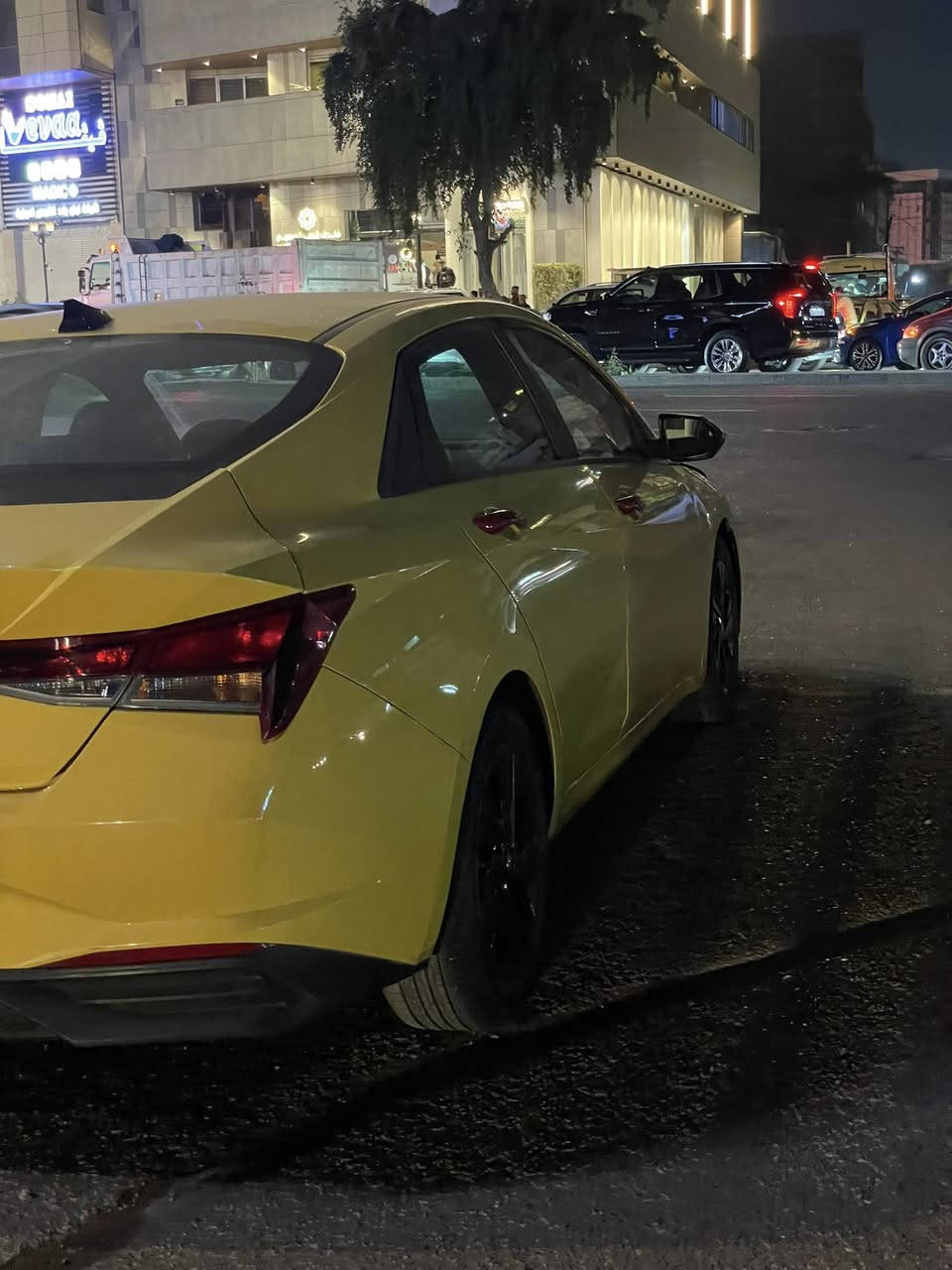 النترا وارد امريكي حادث جاملغ وبنيد مبدل بجم كبس راديتر محرك وراديتر تبريد وبنده بلاد ماشيه 28 فول عده الفتحه والكشنات السياره جديده بمعنه الكلمه عنوان بغداد السعر 150 $ وبيهه مجال موديل 23 السياره منضومه غاز جديده رقم ***********
