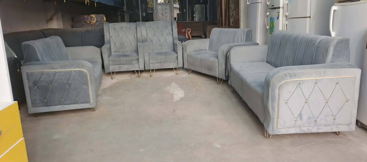 ديونات وتخم سعر واحد ٢٢٥ وبيهن مجال واكو توصيل الي عده غراض تريد تبيعهن تتواصل وياي خاص عموله بسيطه


**إذا كنت صاحب هذا الإعلان وتريد حذفه لأي سبب، رجاءا أرسل رسالة إلى الدعم الفني**