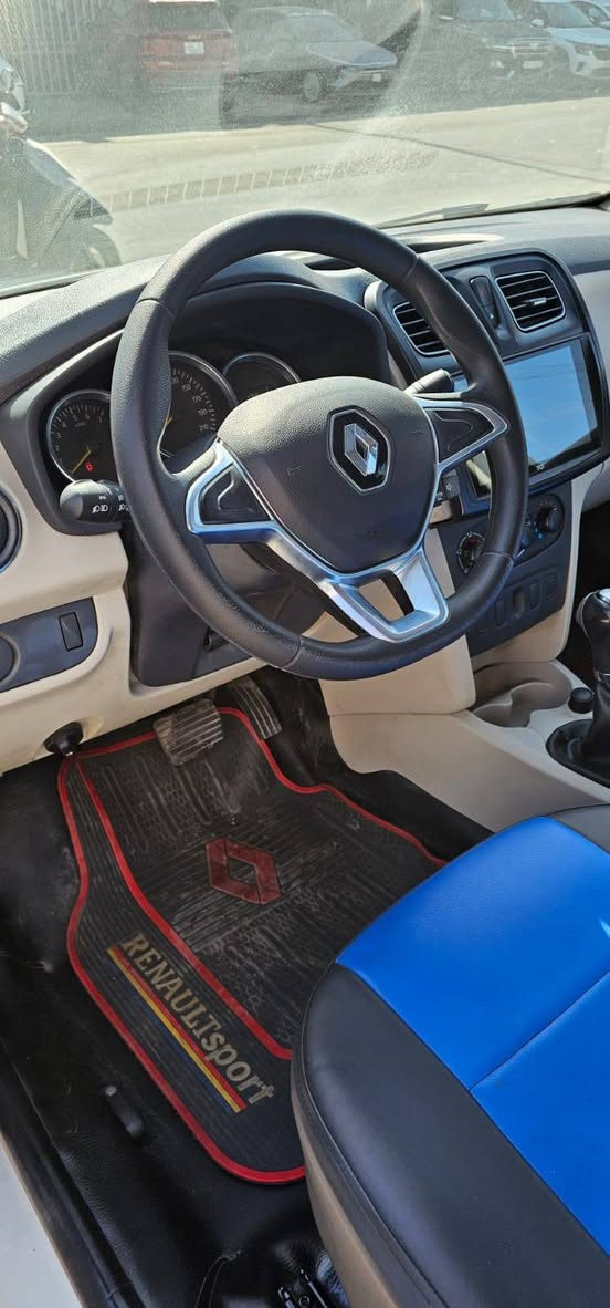 السلام عليكم
رينو سيمبول للبيع 
موديل 2020 
السيارة مكفوله من الصبغ
كير محرك كفاله 
شاشه وكامره 
السياره مدوشمه وكامله ارضيه وكشنات 
سنويه جديده هزه جديده يعني فقط تحويل 
وبالعافية على تصير من نصيبه 
السعر 90 وبيه مجال 
للاستفسار 0771200092


**إذا كنت صاحب هذا الإعلان وتريد حذفه لأي سبب، رجاءا أرسل رسالة إلى الدعم الفني**