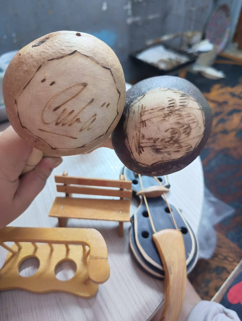 قطع خشبيه بهل شكل
سعرهن 20 مع التوصيل


**إذا كنت صاحب هذا الإعلان وتريد حذفه لأي سبب، رجاءا أرسل رسالة إلى الدعم الفني**