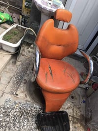 غراض صالون • كرسي دوار • مرايات كبار