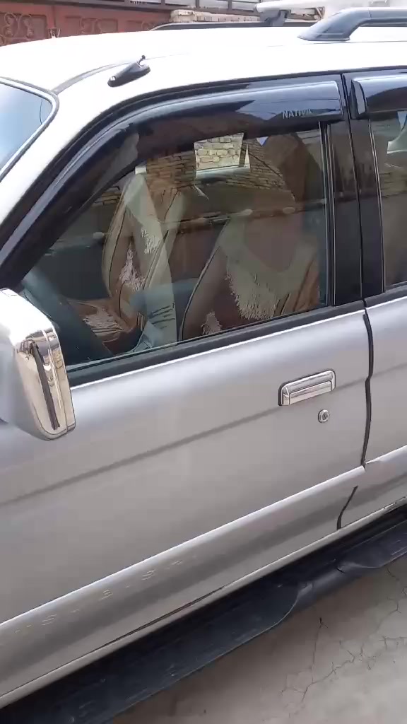 سيارة ميتسوبيشي
ناتيفيا ٢٠٠٨
رقم  ذي قار
كير و محرك  جيد.
محرك ٦  . 
لوكير شغال.دفع رباعي
تخم تاير جديد
تدفئة شغالة
تبريد شغال.
صدرها الأمامي يحتاج إلى ادامة.
مصبوغة حزام .
مكانها واسط. مركز المحافظة.
سعرها ٩٥$
وبيه مجال
الاتصال على الرقم
***********
لمعرفة كافة التفاصيل
#مكلف_بالنشر
