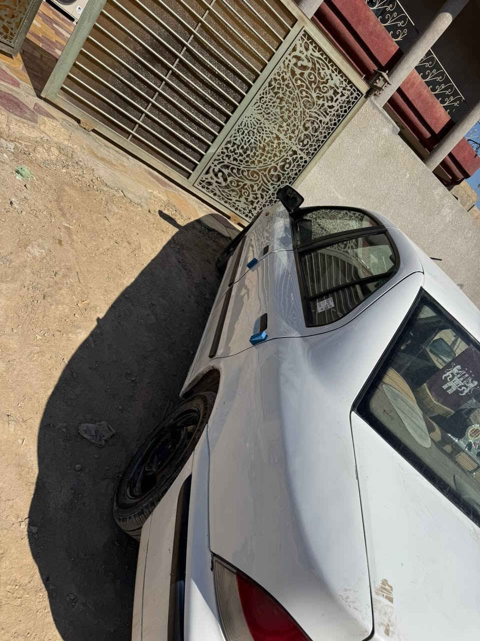 سلام عليكم سمند موديل ٢٠١١ رقم أنكليزي جديد كير محرك تبريد خير من الله مكانه بابل السعر ٤١ وبيه مجال ***********

