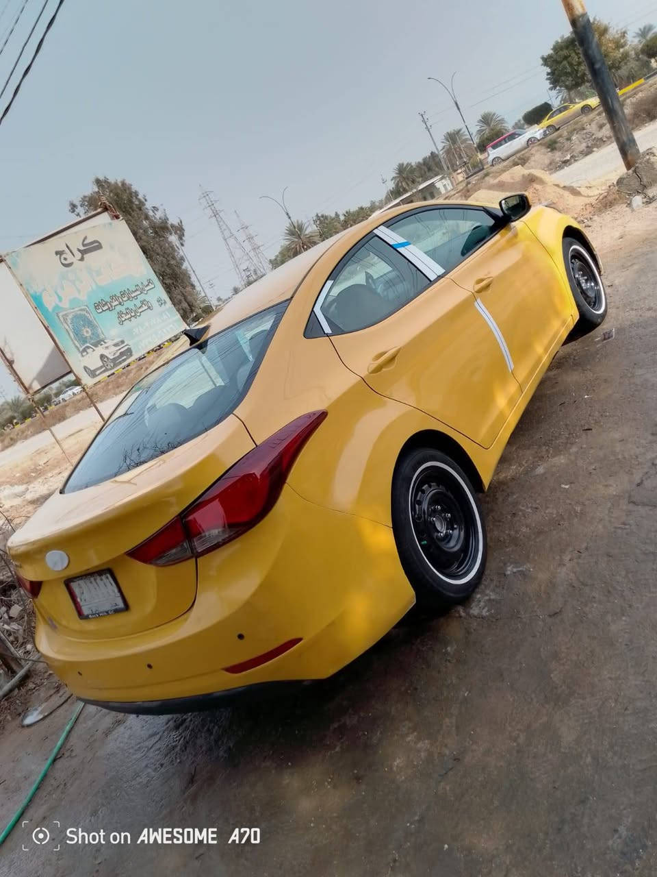 سلام عليكم النترا وارد امريكي 
موديل 2014 شكل 16 داخل وخارج 
حادثه بنيد 
موصفات نص فول 
شاشه تحكمات 
محرك 2000
كير مكينه تبريد مكفولت 
سعر 100 وبيها مجال قليل 
مكانه كربلاء طوريج 
رقم ***********
