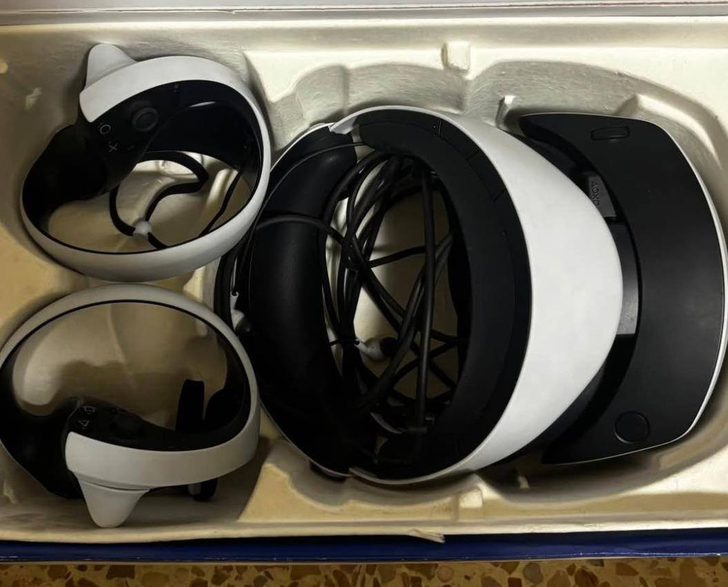 مكلف بالنشر
PSVR2للبيع باكيج واقع افتراضي متكامل  (أخت الجديده استخدام قليل جدا ونظيفة متكامله من سماعه وايرات كارتونه ملحقات )
السعر المطلوب 450 وبيها مجال
رقم صاحب الحاجه ***********
