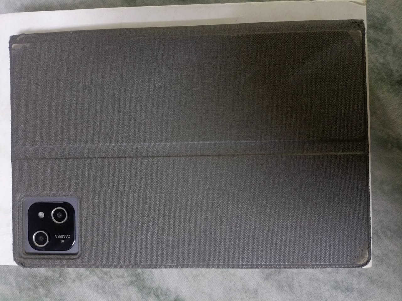 ايباد للبيع النظافه 100 كارتونه وملحقاته السعر 125 وبي مجال الاستفسار الاتصال على الرقم *********** او خاص
