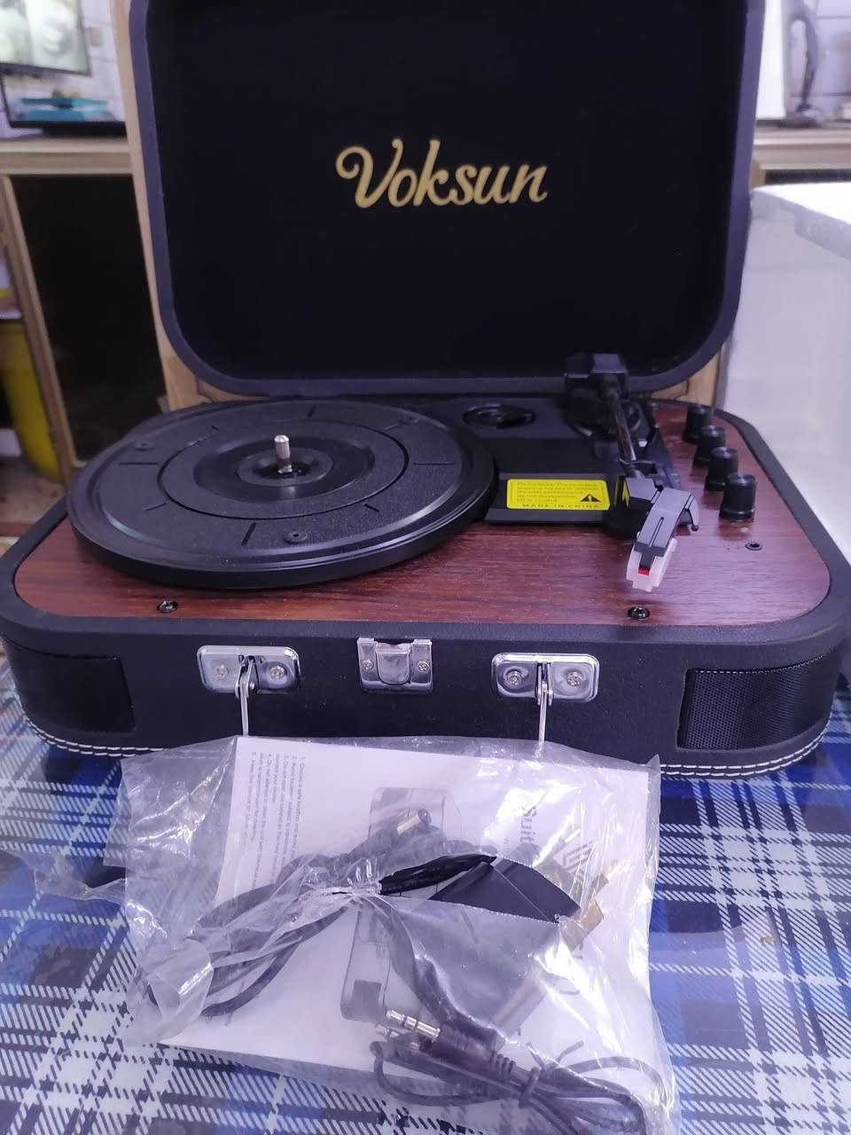 كرامافون MP3 راديو بلوتوث USP يوجد مشكله في الصوت ناصي السعر ٣٠ الف


**إذا كنت صاحب هذا الإعلان وتريد حذفه لأي سبب، رجاءا أرسل رسالة إلى الدعم الفني**