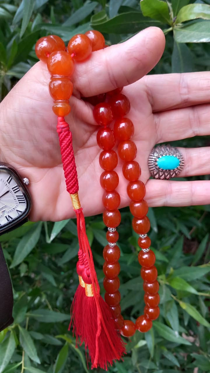 سلام عليكم
الى عشاق ذهب الرجال 
الى كل الاعضاء المحترمين كهرب روسي شمعيه قديمه عطر نومي بصره شرط قديمه اصل عقود فرز على الاول الوزن ٤٨ غرام صافي الحجم ١٣ عدد الحبات ٣٥ حبه سعر الغرام ٢٥٠٠ عراقي سعره كامله ١٢٠ الف للاستفسار موجود خاص اوالاتصال على الرقم ***********يوجد وتساب لعيون عشاق الكهرب الشمعي
