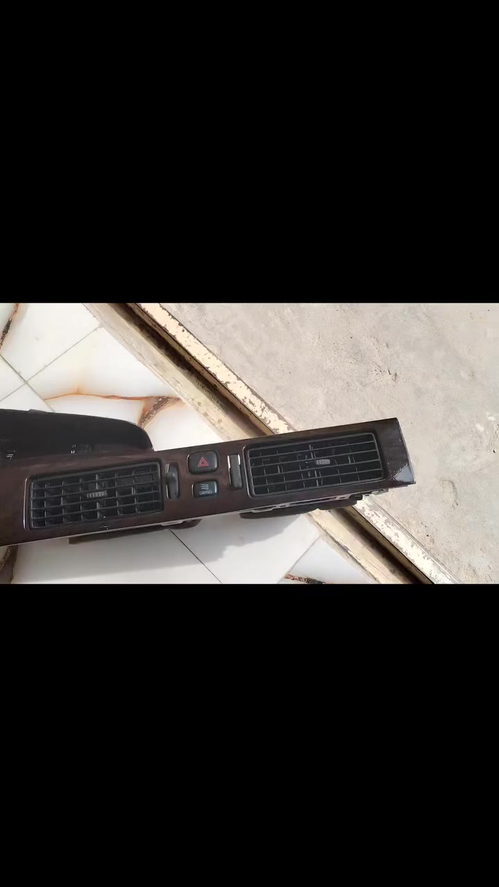 السلام عليكم شباب يتوفر لدينا #سمجة_راس_الثور
#السعر  بـ( 100 الف) واذا #سستم_كامل بـ(130) الف. 
العنوان:
#النجف_حي_الميلاد_خلف_ملعب_النجف_الدولي
#شارع_جامعة_الكفيل 
للحجز: 📲 اتصال *********** بيه واتساب او مراسلت الصفحة 📃
