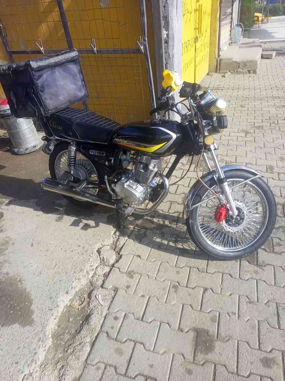 تايكر 2023 كله بلادي محرك ما مفتوح كهربائيه كامله شغاله دشبول الكتروني للبيع او مراوس يا 5كير نضيف السعر525 للتواصل خاص او اتصل***********
