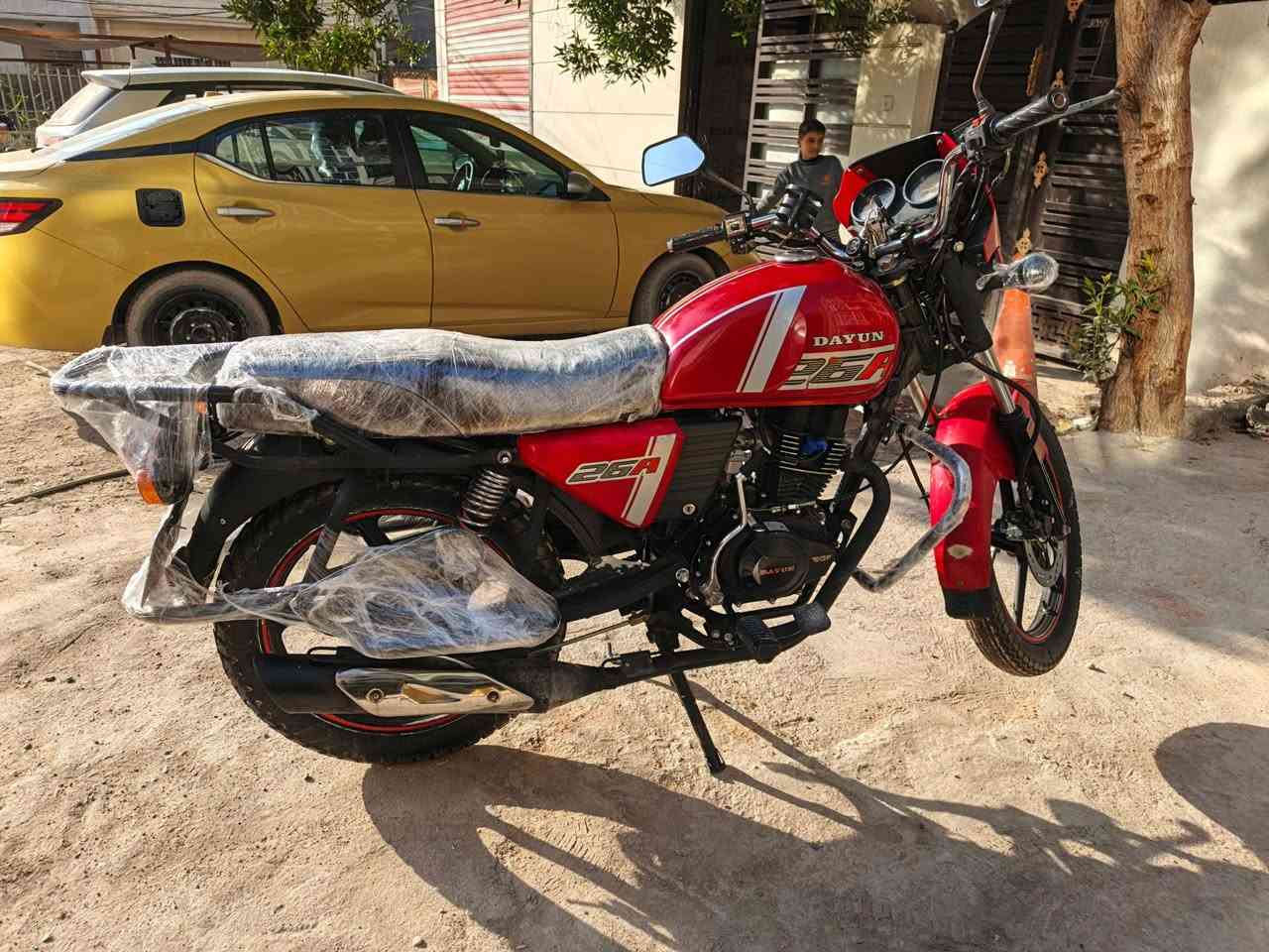 السلام عليكم عندي دايوان 2023 الدراجه كفاله عامه جيب 3 فيتريه وياك برغي ما مفتوح بل مكينه مكينه خرسه دراجه جديده جانت نايمه بل حجز ماشيه4 الاف بعدها بحاله الوكاله منضومه زنون كامله شديتلها قبل اسبوعين اشاير عداد مال كير كلشي شغال سعرها 2150 كتبتلك السعر لا تكسر بحلالي بل تعليقات انطي سعر معقول مكاني الدوره للاستفسار اكثر الاتصال او المراسه واتس ما متواجد فيس ***********
