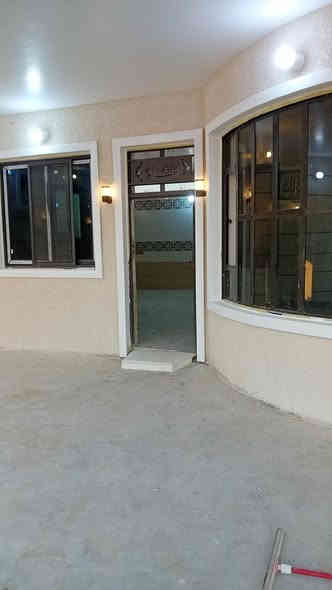 هاذه رقمي *********** شغل جص وبورك تطبيگ لوح +واجهيات وتطبيگ بورسلين +تطبيگ دروجه+بناء // تطعيم واجهيات        شغلي بغداد فقط
