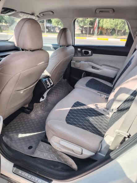 السلام عليكم
سياره سورنتو 2024خليجي مكفول من الصبغ كفاله عامه
رقم أربيل بااسم الشركه سعر دفترين ٩٠ورقه سياره نظيفه 
1_تشغيل عند بعد
٢_سته ساندر
٣_٧راكب
٤_كشن كهربائي
٥:كامره خلفيه دواره
٦_حساسات اماميه وخلفيه
٧_شاشه متصله
٨_بردات خلفيه
٩_مود رايف
١٠_تبريد خلفي ٣قطع
م١١_اشارات بالمراهء
12_ويل ١٩
13_كير عصه
١٤_ ماشيه عشرين٢٠ 
وباقي الموصفات تعرفونه
العنوان بغداد 
رقم التلفون ***********
