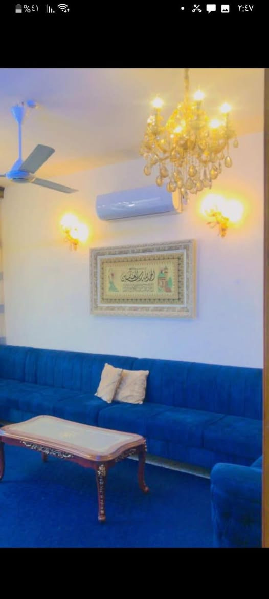 بيع  مستعجل بيت 100 حي الجزيرة
فرع الصيدلية قريب كلش ع شارع العام
سعره 115 وبي مجال
***********
