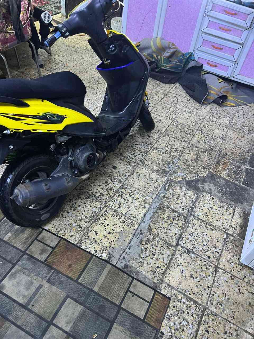 دراجه ماكس للبيع نضيفه %١٠٠كلشي بيها يشتغل وبيها مجال السعر ٦٠٠ /***********
