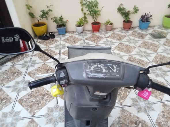 سلام وعليكم دراجه يماها للبيع الدراجه مكفوله من شاصي او مكيه وكابريته الدراجه خير اي نقص مابيه دراجه كامله من السعر 325وبيه مجال العنوان كركوك رقم***********
