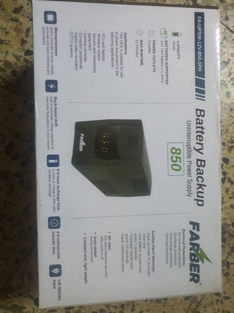 يو بي اس UPS من شركه فاربر FARBER
اخو الجديد مثل ما دتشوف بالصوره 
🔋 UPS FARBER 850VA للبيع
✨ الحالة: مستعمل نظيف جدًا، استخدام قليل.
المواصفات:
الماركة: FARBER
الموديل: FA-UPSW-12V-850-1PH
السعة: 850VA (360W)
بطارية: 12V 7Ah
3 مخارج كهربائية
منظم جهد AVR لحماية الأجهزة من ارتفاع وانخفاض الفولتية.
زمن التحويل: 2–6 ملي ثانية.
وقت شحن البطارية: 6–8 ساعات.
يدعم فولتية إدخال 140–300VAC.
حماية من زيادة الحمل والشحن والتفريغ الزائد.
✅ مناسب لتشغيل:
أجهزة الكمبيوتر (PC)
شاشات الكمبيوتر
الراوتر والإنترنت
كاميرات المراقبة (CCTV)
أجهزة الألعاب مثل البلي ستيشن بكل انوعه (لحفظ اللعبة وإطفاء الجهاز بأمان عند انقطاع الكهرباء، وليس للعب لفترة طويلة على البطارية).
📦 الحالة ممتازة واستخدامه قليل جدًا.
السعر : 45 الف 
العنوان : بغداد حي القاهرة مجاور كايرو مول
التواصل خاص او *********** بغداد, العراق
