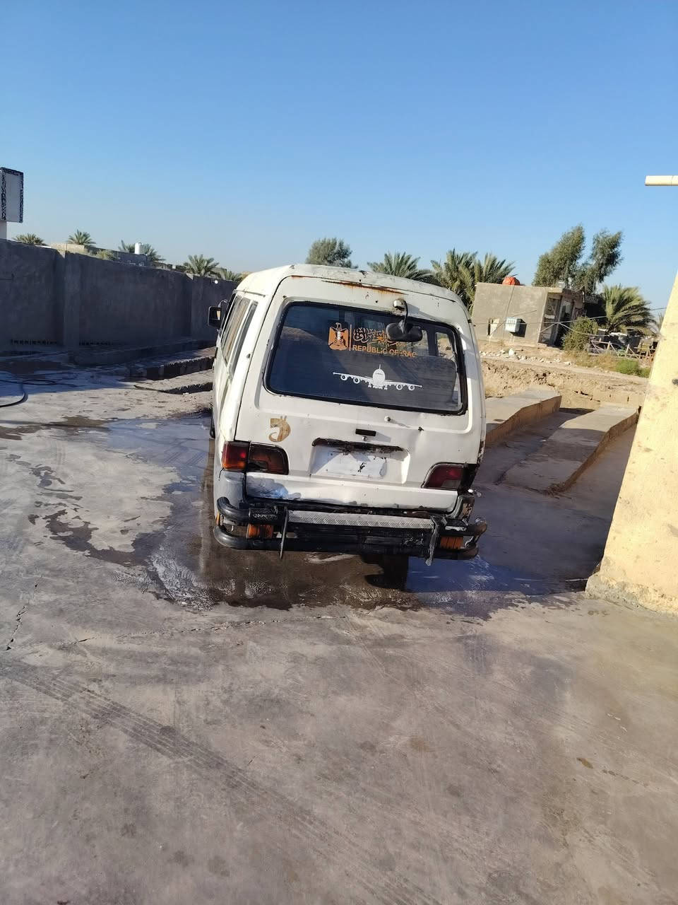 السلام عليكم كيه آسيا للبيع كير مكينه بيه خيط بخار حداديه نضيفه تخم تاير سياره خير من الله مانقصها اي شي
ابيع هل موجود كوم حديد ٢٠ وبيه مجال قليل
***********
