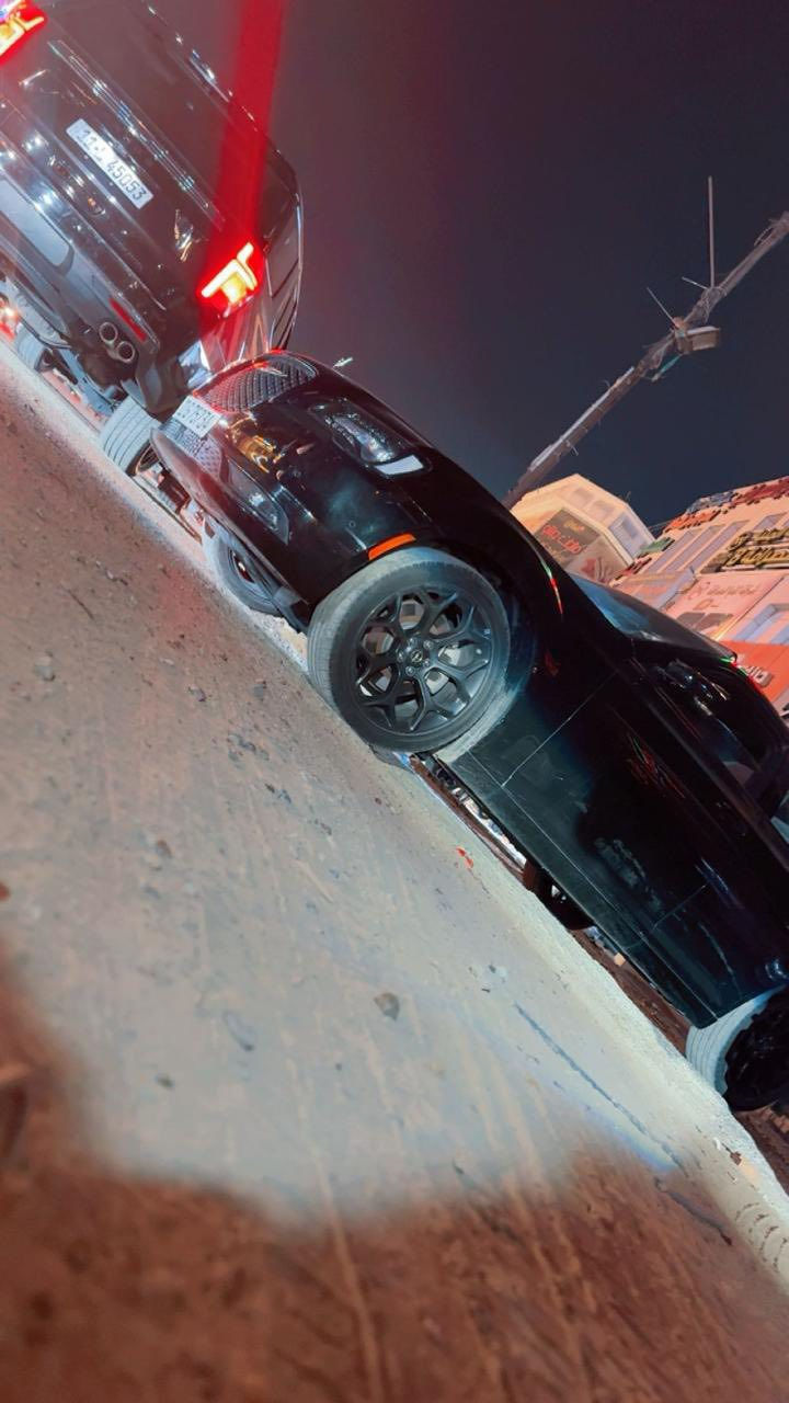 السلام عليكم ورحمة الله وبركاته
كرايسلر s300 وكالة هارلم
موديل ٢٢
ماشية ٦٤ قابل للزيادة
المواصفات

المواصفات
١- برده خلفيه
٢- رادار امامي
٣- داخل احمر بلادي
٤- هيتر تبريد كشنات
٥- بانوراما
٦- دمام خلفي
٧- اشاير بالمري
٨- هيتر مري
٩- كشنات كهرباء
١٠- كشنات حضن
١١- توويل
١٢- محرك 3.6
١٣- كَير S
١٤- نضام ملاحه
١٥- تشغيل عن بعد
١٦- حساسات امامي خلفي
١٧- ويل عشرين بلادي
١٨- شفتات ستيرن
١٩- مثبت سرعه
٢٠- نضام تزحلق
gbs نضام -٢١
٢٢- كشنات حفر S
٢٣- ساعه بلاديه
٢٤- سستم سماعات
٢٥ - رادار خلفي
٢٦- رادار جانبي
٢٧ - شاشا ابل كار بلي
٢٨- خزن ميموري
٢٩- ستيرن كهرباء
٣٠- سترين تدفئه
وباقي مواصفات الs معروفة
للتواصل واتساب او اتصال مموجود على الفيس بوك
***********
