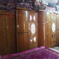 غرفة نوم • نظيفة • ما بيها ضرر