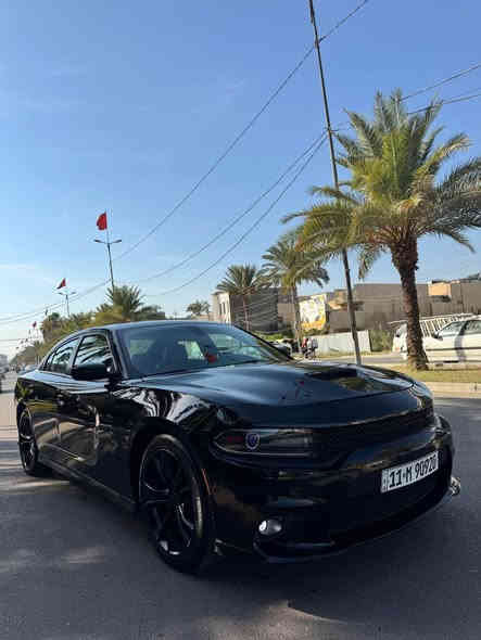 السلام عليكم 
للبيع او مراوس جارجر موديل 2019 GT 
سوبر تراك باك V6 ٦ سلندر 
وارد امريكي حادث ٣ قطع الامامية 
مواصفات معروفة فول ما عدة الفتحة 
مكان السيارة بغداد السيدية 
*********** بغداد
