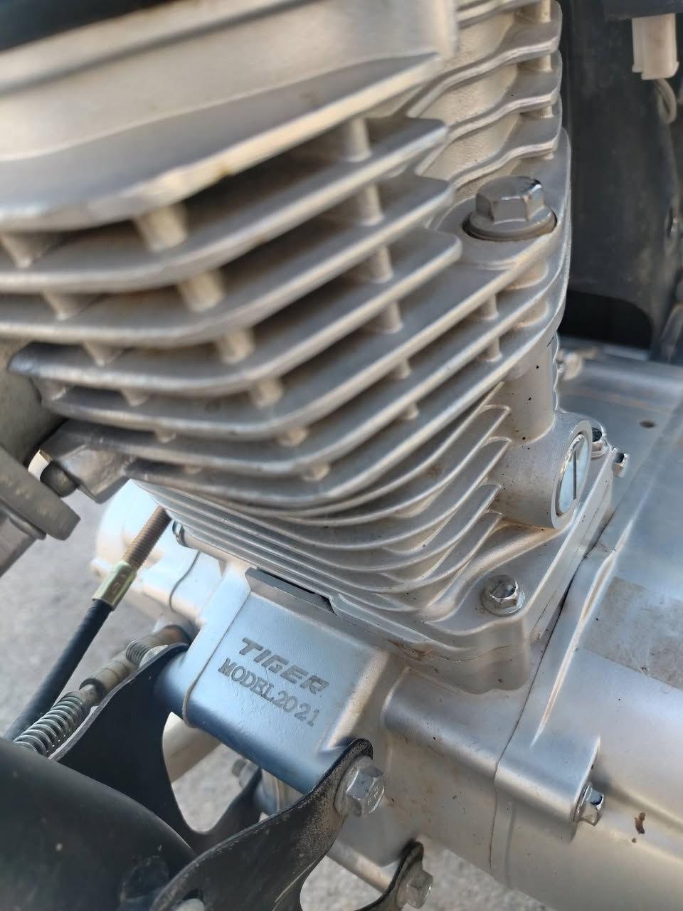 للبيع تيكر موديل 2021 لوك محرك ما مفتوح شرط كهربيات فول رزانه سرعه فول ما بي كل عيب منفيس سويج بلادي سعر ٤٢٥ اتصل ***********
