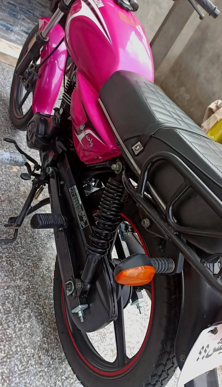 قبل اسبوع طالعه من وكيل بعدهي سحك الدراجه زيرو
للبيع او مراوس 
شاينك لون مميز 🩷باب اول موديل 25 ✨🛑 كشن طبي دشبول الكتروني🧭 شكل المرغوب .
اوراق كاملة.. ولايت زنون ✨ وترتيب
وشرط احلى من الصور
#مكاني_بابل_الحمزة_الغربي.   ***********
والي عنده مراوس عادي نتراوس
