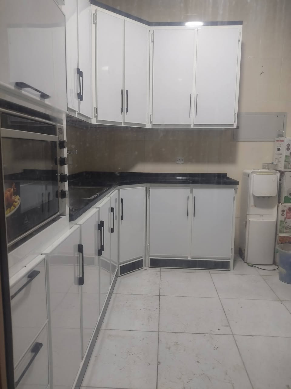 تم و على بركة الله تثبيت مطبخ الاخ ابو مصطفى      .

من انتاج معمل ابو سجاد للالمنيوم.💚💙💙

شايفين كل الخير ان شاء الله ⚡⚡🤍🤍💙💙

انتاج راقي🌷 و مـمـيـز من  معمل ابو سجاد للالمنيوم للمطابخ التركية ولعمل الابواب والشبابيك.
   يوفر لكم اجمل الموديلات و احدث 🌷 الانواع🌷 شي مميز و راقي من احدث الجوده 🌷
 👑يوجد لديناجميع الالوان و .الموديلات و النوعيات والمرمر  ونقشات cnc والسلة العمودية.  

العنوان ، الناصرية. منطقة المنصورية . مقابل مدرسة الخرطوم.

للحجز والاستفسار الاتصال او المراسلة على الواتساب
*********** ابو سجاد
