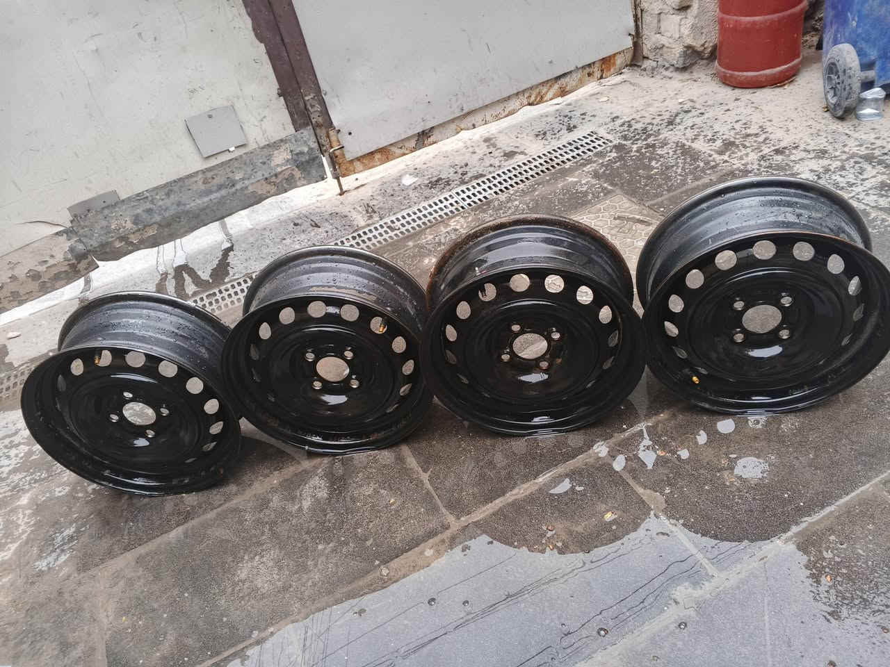 سلام عليكم تخم ويل حجم ١٤ مال نسيان سني هندي ويل ناصي يطبك عليه جميع الكبات يرهم اكسنت لانسر شكو سياره ويله ١٤ يرهم السعر قفل ١٠٠ العنوان الدوره ابو دشير ***********
