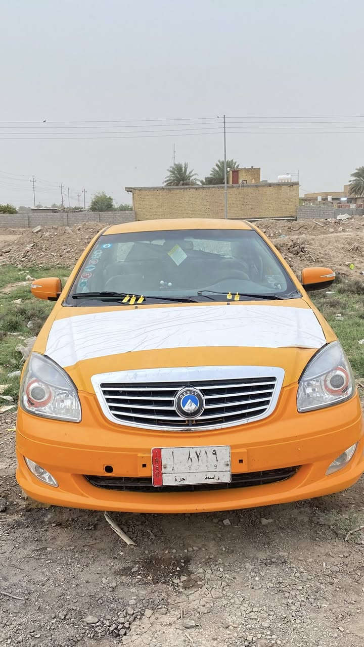 سلام عليكم جلي موبل مديل 13 مكينه كورله  النحله كير حداديه تخم تاير كلها جاهزه  مداور ثاني يوم هيه غرامات مصفره تنته بقلاوه فرشه شاشه كهربائيات كلها شغاله مكاني ناصريه مركز السعر 40 رقم الهاتف ***********

