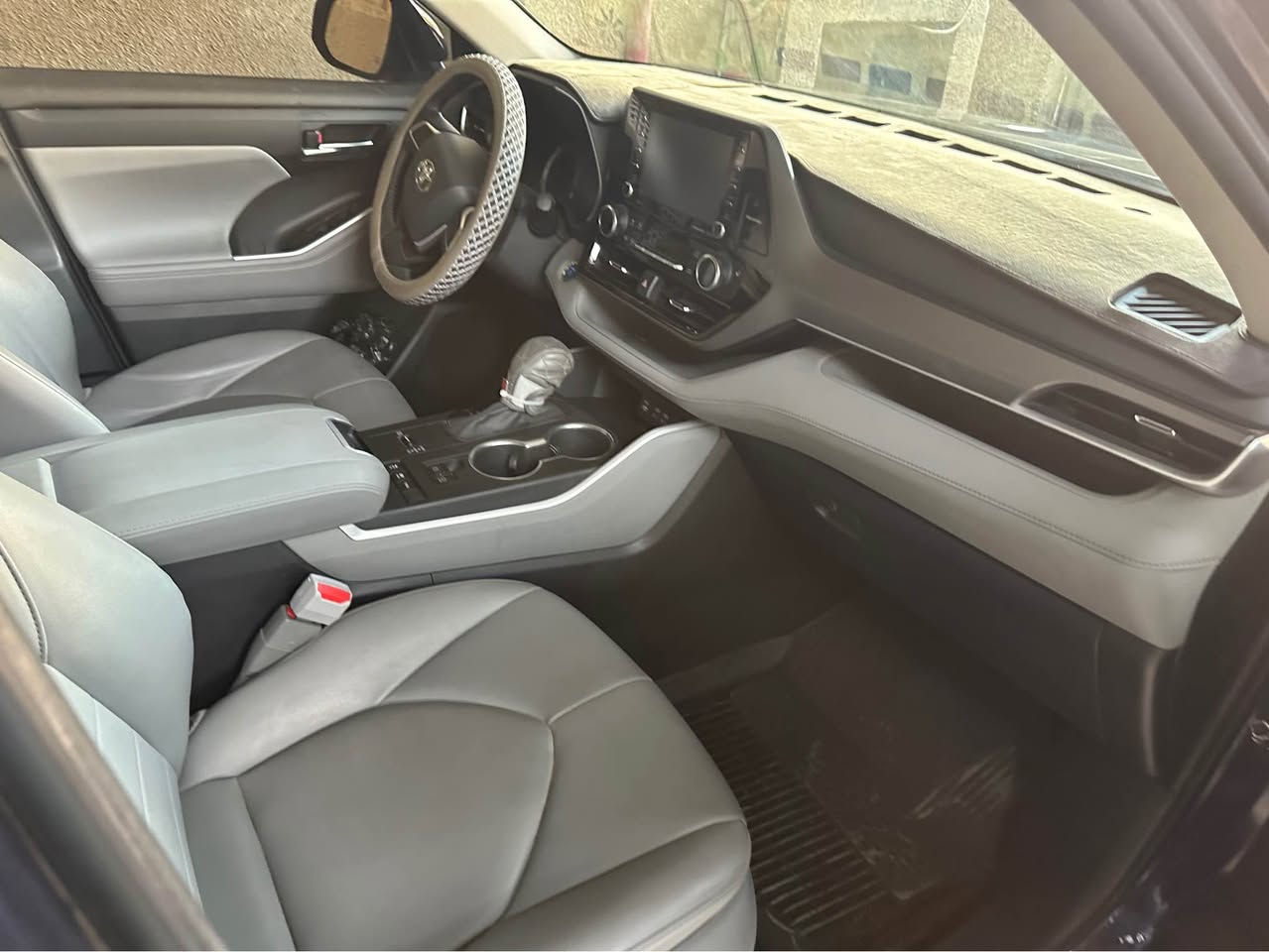 هايلندر موديل ٢٠٢٢ محرك ٢٥٠٠ دوش هايبرد مواصفات XLE وارد امريكا ماشيه ٣٥ الف ميل للاستفسار *********** بغداد, العراق
