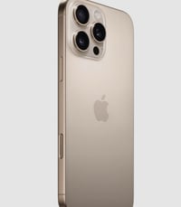 iPhone 16 pro max ذاكرة 256 گيگا مستخدم شي بسيط جداً  بطارية %93 وين م...