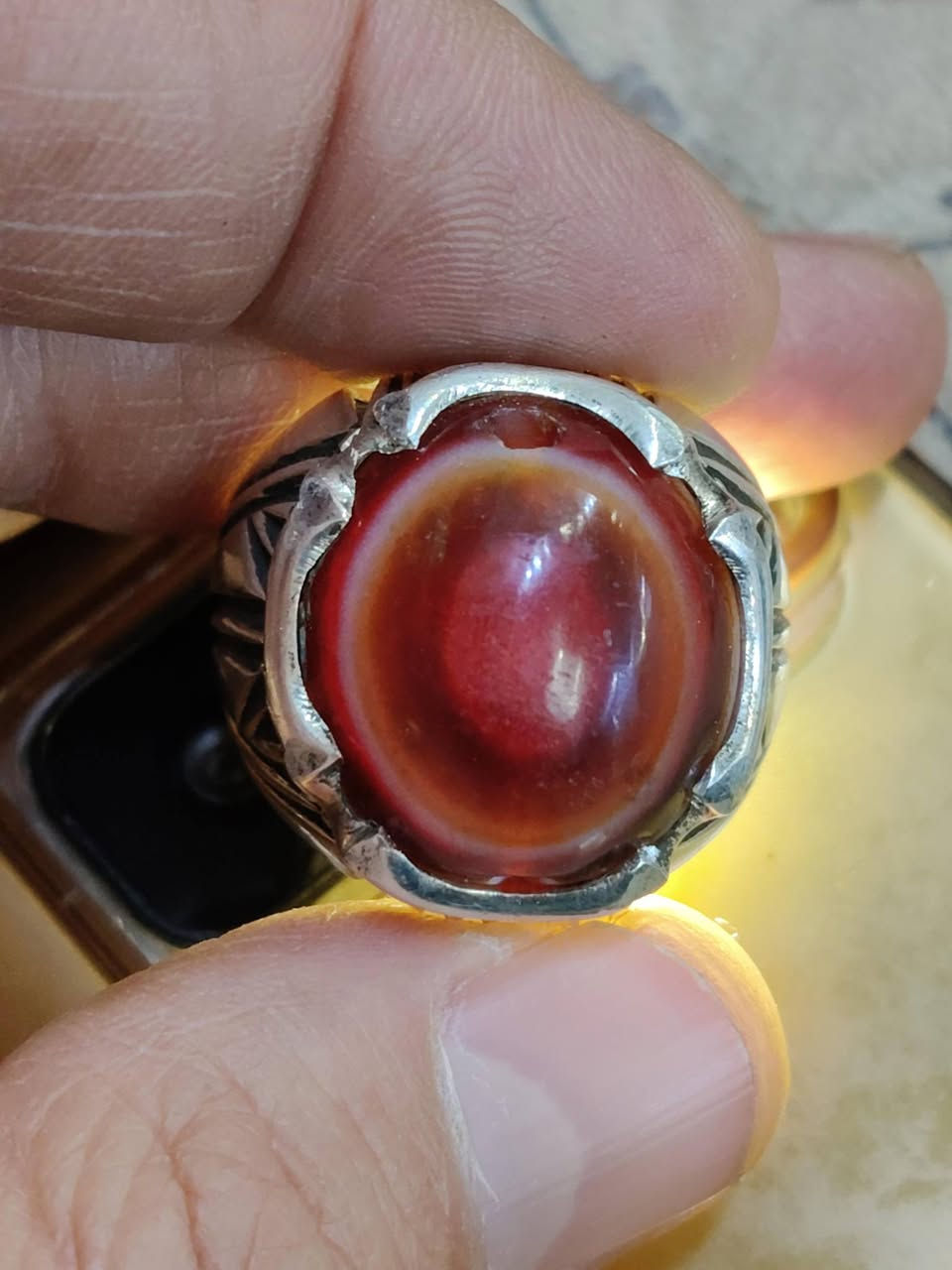 جزع صياغة ثقيله 175 ألف بغداد ***********
