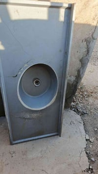 سنك للبيع مرمر بي فطور خفيفه ولاحمهن 07727984348