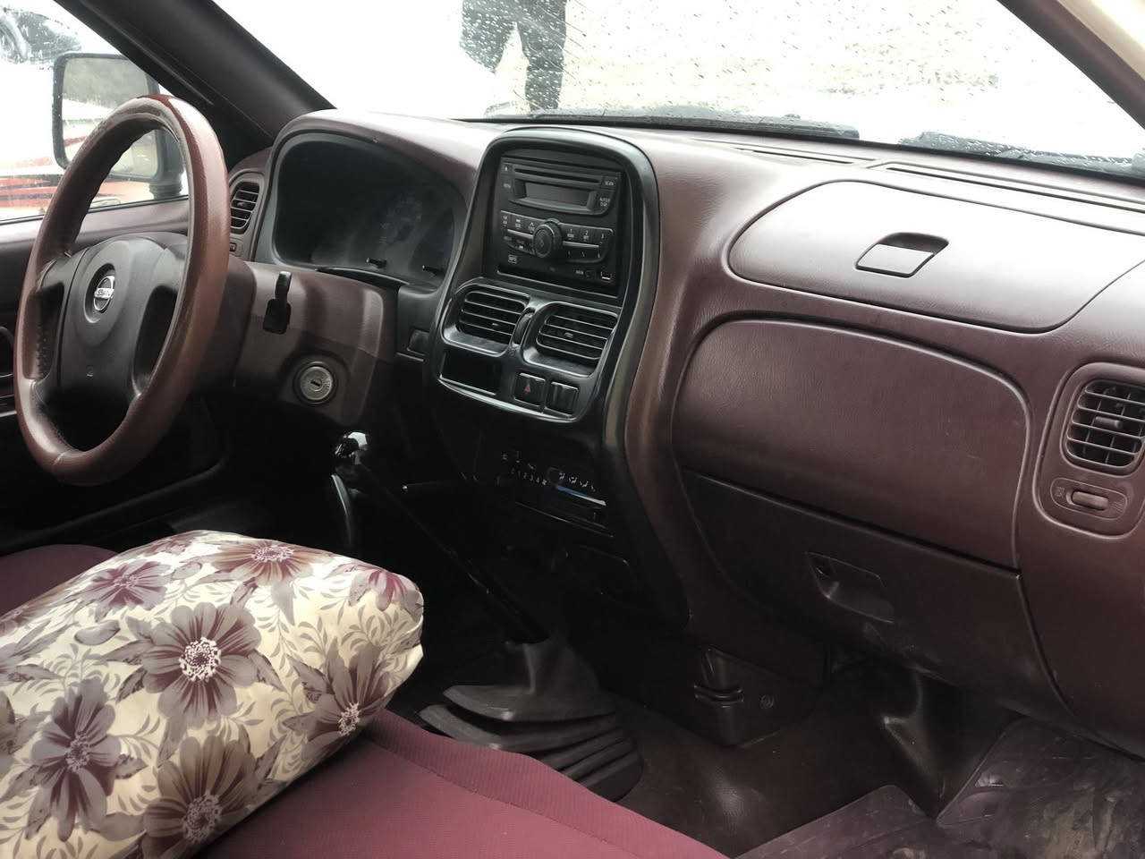 پیکاب نیسان ٢٠٠٨ یابانی   گیر و مەکینە و ئەکسل بەشەرت رەقەم اربيل٢٠٠هەزار رۆیشتوە نمونە لە جوانی بئ بویاغ  بئ لئدان   نمونیە مالی دۆستە ١ دینار مەسرەفی تیدانیە سەیارەکە لۆکە  نرخی ١٢٤  کەمێک مەجال *********** —***********
