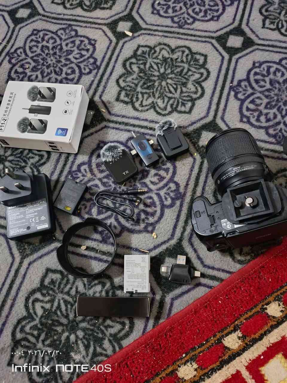 نيكون 5200 شاشه قلاب زوم 8.105 رام 32 بطاريات عدد 2 نك مايك احترافي جنطه شاحنه مكاني نجف السعر 300الف اتصال *********** علمآ لايوجد توصيل تجي تفحص وتاخذ
