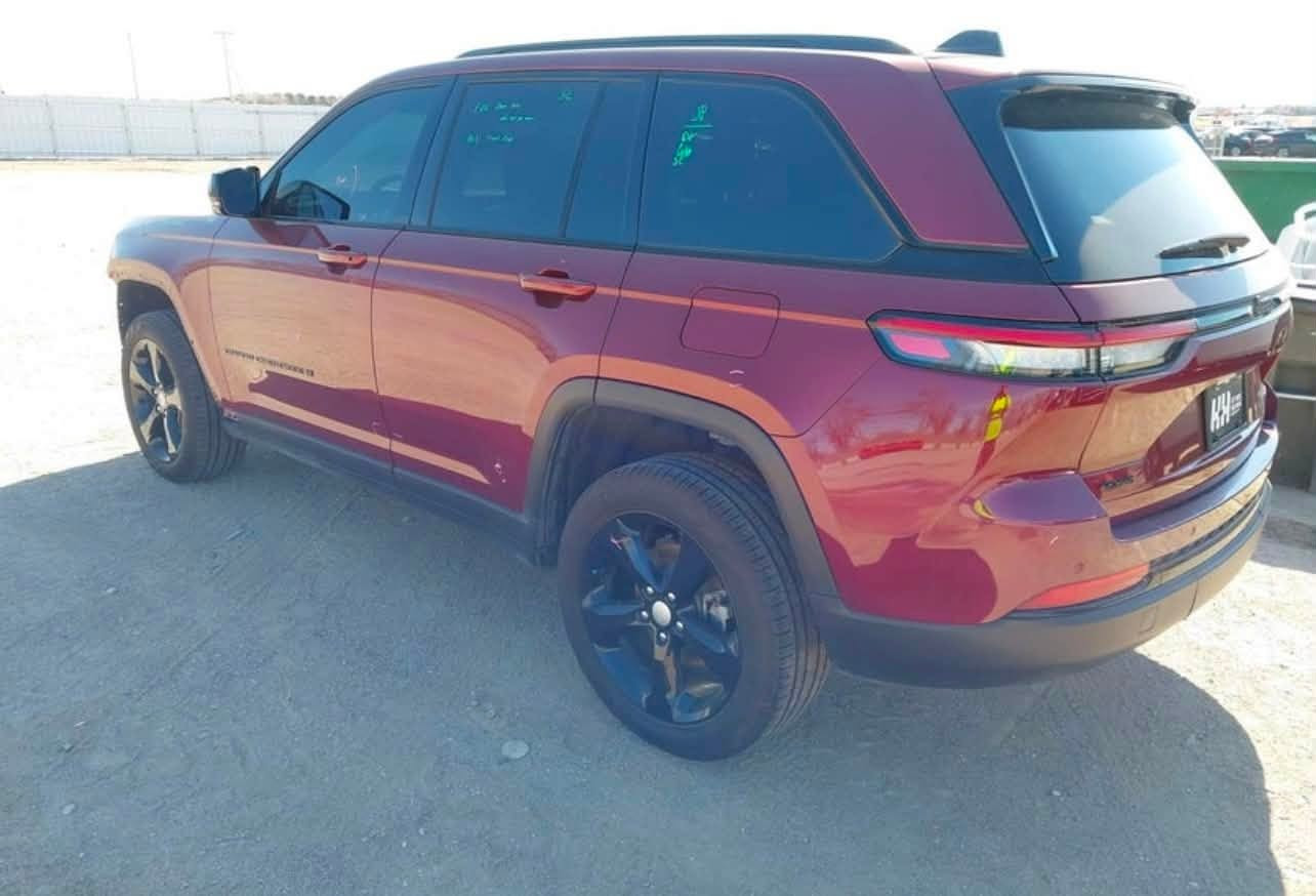 2024 JEEP GRAND CHEROKEE LIMITED
موعد وصول السيارة 6/29 الادن 
أغلب غراض سيارة موجودة 
السعر 255$
وتدخل شهداء 275$ 
الاستفسار الاتصال ع الرقم ***********
