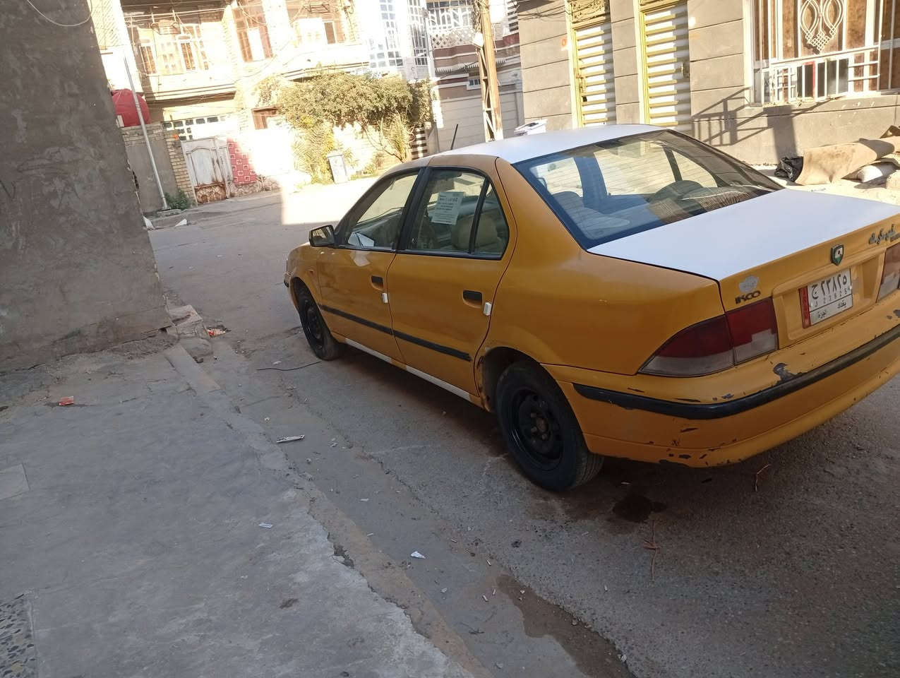 سلام عليكم سمند للبيع موديل 10بسمنه السياره جاهزه كير محرك تبريد تخم تاير كهربائيات كله شغاله سنويه صاقطه السياره لاضربه ولا صبغ ترايك وين ما يعجبك السعر 28العنوان بغداد المدينه ***********
