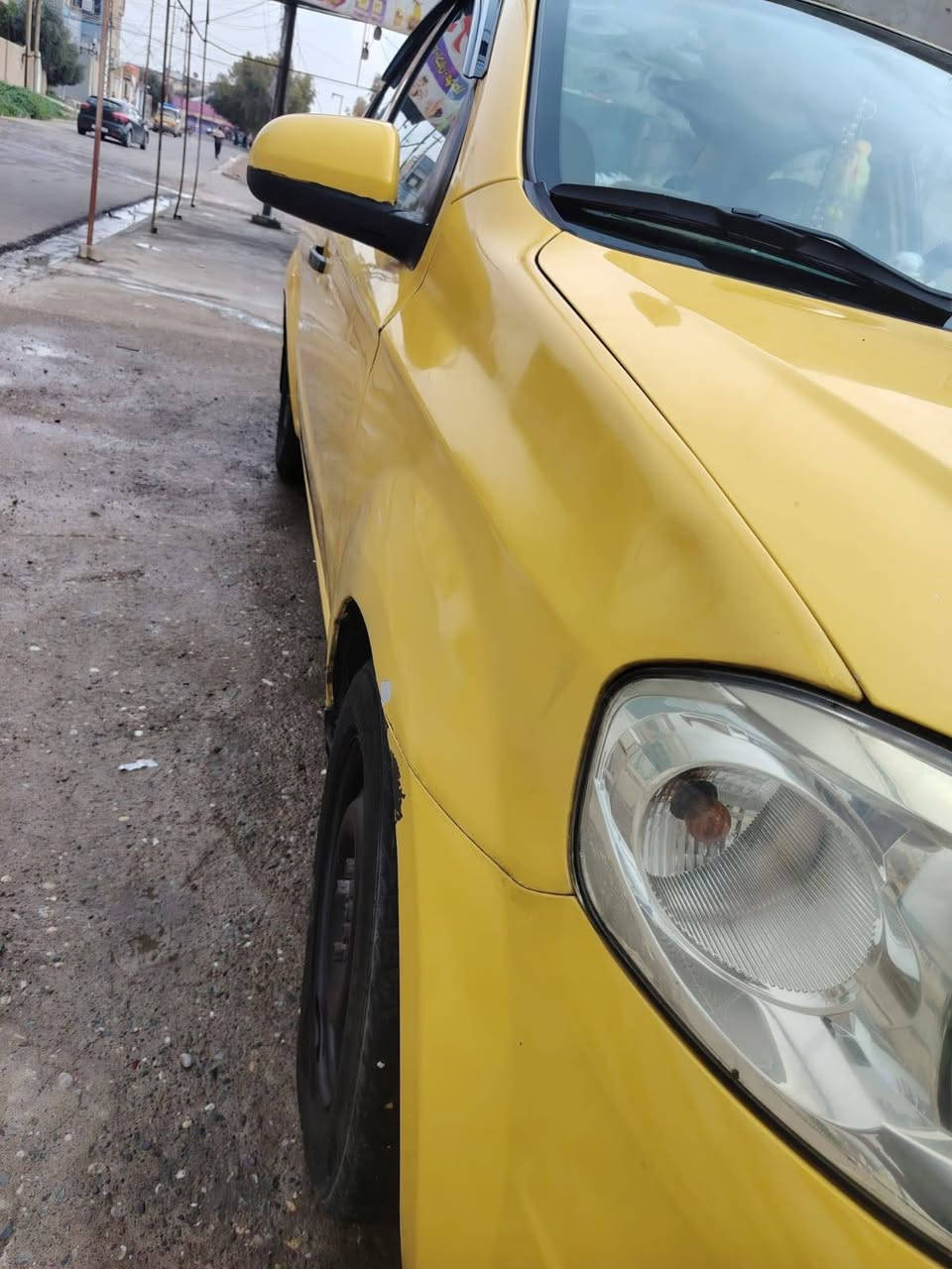 اڤيو للبيع 2011 محرك ماساسة كير توماتيك شاشة وكامره خلفيه تبريد شرط ضررها من وره وحيل خفيف  محرك كير شرط 
فول توماتيك  
السعر 70وبيها مجال
رقم التواصل ***********
رقم وتساوي ***********
