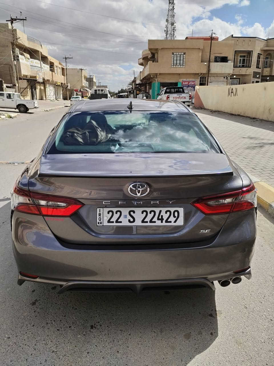 كامري للبيع فقط
موديل 2024 se
ترقيم جديد بأسمي 
رادار أمامي وجانبي كامره دواره
باقي مواصفات se معروفة
ماشية 31 الف ميل
كير محرك تبريد تدفئه شرط
تخم تاير جديد
ضررها بنيد مبدل ومصبوغ وراس الجاملغ
الباقي مكفول السياره جديده بوضع الشركة
رقم الشاصي 4t1g11akxru887951
مكان السيارة تكريت
للاستفسار ***********
*********** واتساب
