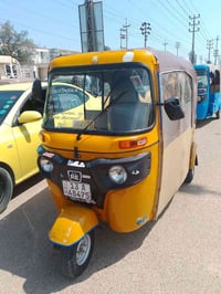 تكتك لبيع موديل 2021/3/ سنويه ورقم لماني سعر خاص 07739118173