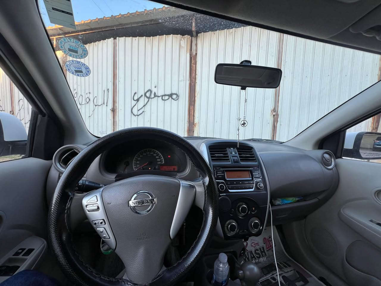 سني هندي موديل2019 سنويه جديدة هزه جديده رقم جديد بليته زركة ماشية160 الف حساسات خلفيه  والسيارة جاهزه من كلشي اي نقص ماكو السعر95 الاتصال على الرقم ***********
