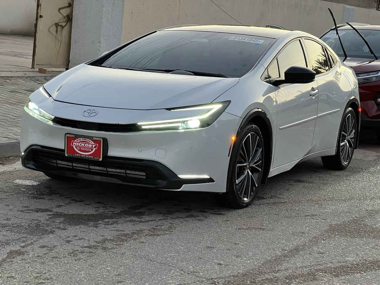 السلام عليكم
بريوس 2024هايبرد 
للبيع ا
ماشية 11  ميل زيرو 
المواصفات lemted فول واحد على واحد
المواصفات :
بانوراما
اوتو بارك
مراية خلفية شاشة
كشنات تدفئه و تبريد 
بصمه تشغيل 
نقطة عمياء  
٥ كامرات محيطيه
فتحة سقف ثنين 
رادار امامي و خلفي 
تحكمات ستيرن 
حساسات اماميه و خلفيه 
كشنات خزن 
كشنات خلفيه تدفئه 
داخل جلد 
لد من الداخل متغير الالوان بلادي 
سياقه ذاتيه 
شاشه جبيره 
 
الضرر:بدون صبغ السياره
صور الضرر مرفقه مع الصور 

مكان السيارة - بغداد  -العامرية

السعر 200$
 
للأتصال 
***********
***********
