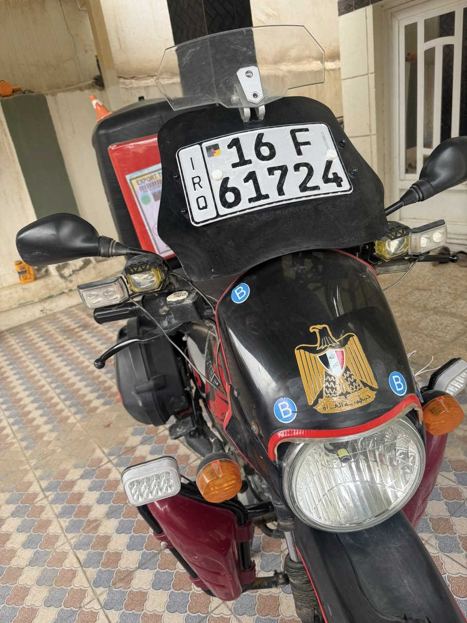 السلام عليكم بوسكر جبلي مرقم للبيع فقط رقم وسنويه باسمي تحويل ثاني يوم موديل 2020 الدراجه نضيفه حيل مثل ما موضح بالصوره عليها تزويد لايت زنون سعره 30الف ولدات وعدسات اماميه ولدات خلفيه وجنط صفح وصندوق دلفري بريك امامي وخلفي دسك الدراجه نضيفه حيل ما مشتغله دلفري بس شهر واحد سعرها مليون و800 وبيها مجال للشراي مكانها بالديوانيه مركز *********** بيع مستعجل
