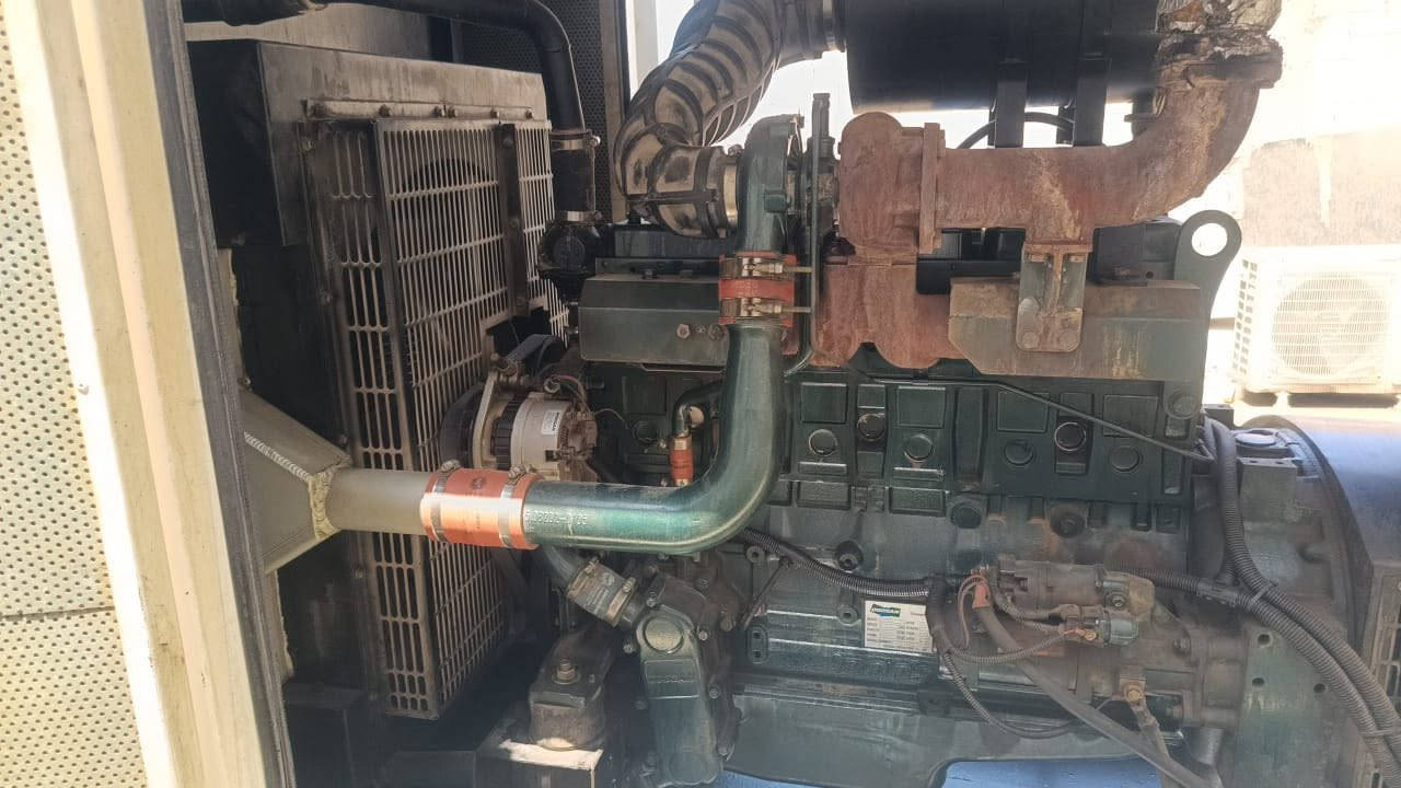 للبيع
مولدة دوسان 200 KVA نظيفة جدا في كربلاء للاستفسار اكثر الاتصال على 
***********
