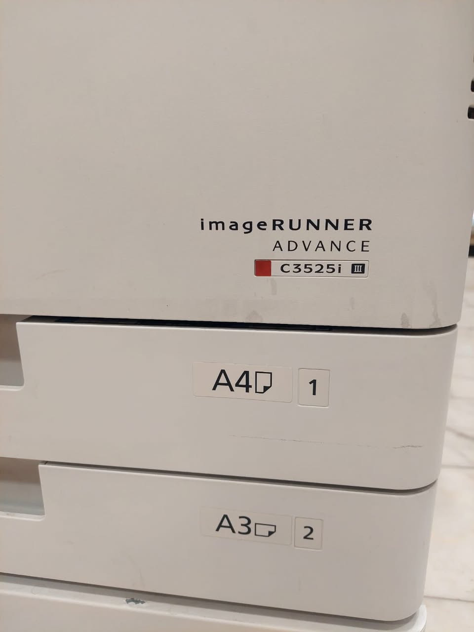 السلام عليكم
جهاز كانون ليزري نوع C3525i ( وجبة ) نظيف جدا جهاز غني عن التعريف للبيع مع قطعتين حبر اصلي هدية جهاز شغال بشرط الفحص تجي تفحص الجهاز يلا تاخذه .
جهاز قوي ومتعدد الوظائف مناسب للمكاتب والشركات اللي تحتاج طباعة وسكان وتصوير بالألوان بجودة عالية وسرعة ثابتة وسعة ورق كبيرة .

السعر ٩٥٠ الف دينار 
العنوان بغداد المنصور


**إذا كنت صاحب هذا الإعلان وتريد حذفه لأي سبب، رجاءا أرسل رسالة إلى الدعم الفني**